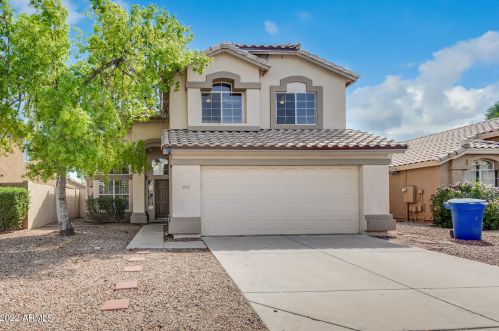 933 Constitution Dr, Chandler, AZ 85225-1436