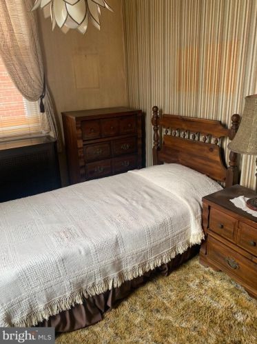 1017 Mckean St, Philadelphia PA 19148-2329 exterior