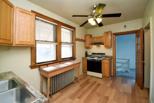 4910 Kilbourn Ave, Chicago IL 60629-5217 exterior