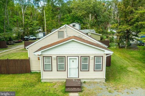 315 Biddle Rd, Accokeek MD 20607-2204 exterior