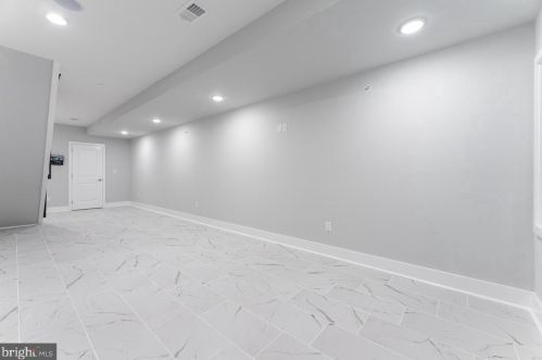 2651 Collins St, Philadelphia PA  19125-1408 exterior