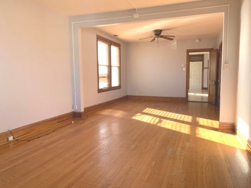 1426 49 Ct, Chicago IL 60804-1427 exterior