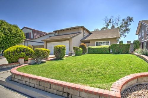1644 Peacock Ln, Fullerton, CA 92833-2242