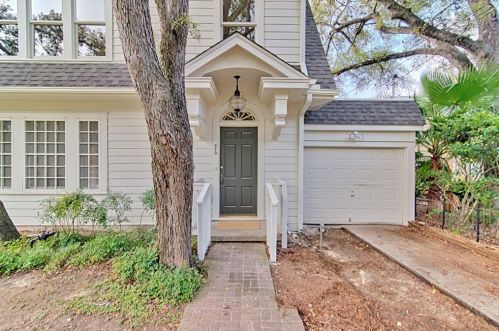 313 35th St, Austin, TX 78705-1612