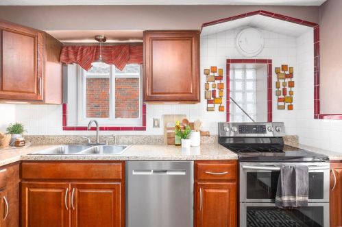 5828 Potomac St, Saint Louis MO 63139-1927 exterior