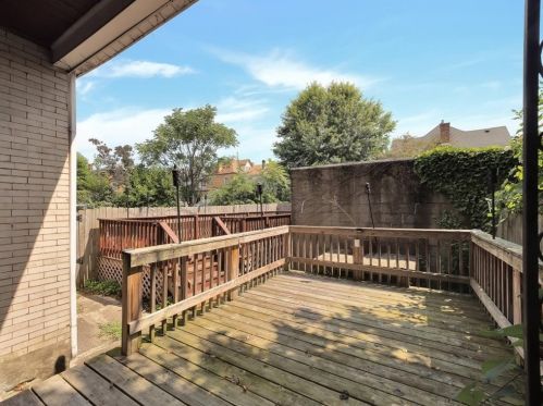 3016 Landis St, Pittsburgh PA 15204-1716 exterior