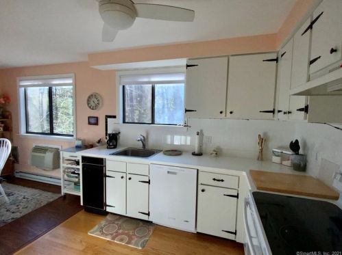 363 Ledge Dr, Torrington CT 06790-2245 exterior