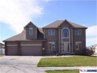 2701 Bluff Point Cir, Omaha NE  68133-4445 exterior