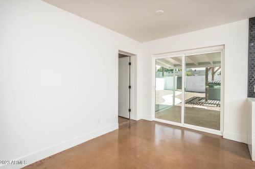 4721 24 St, Phoenix AZ 85016-4824 exterior