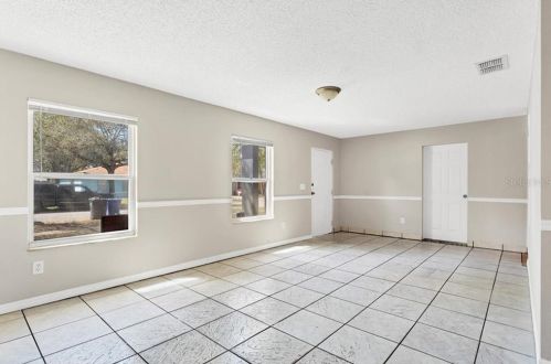 8718 Fish Lk Rd, Tampa FL 33619-4967 exterior