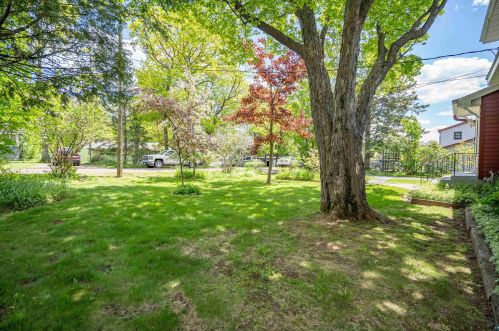 517 Minneapolis Ave, Duluth MN 55803-1814 exterior