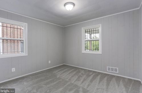 872 Bellevue St, Washington DC 20032-6002 exterior