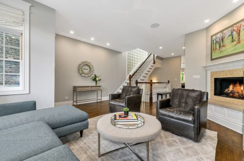 2219 Shakespeare Ave, Chicago IL 60647-3316 exterior