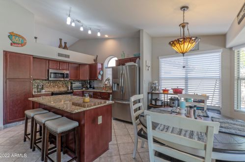 15423 24th St, Phoenix, AZ 85048-9163