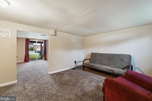 34 Colonial Cir, Chester PA 19014-1759 exterior