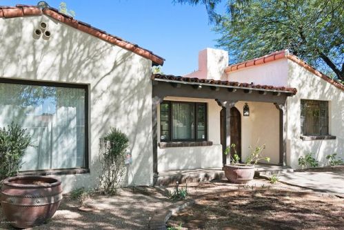 1903 Lee St, Tucson AZ  85719-4338 exterior