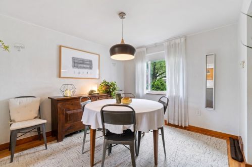 7205 Mcclure Ave, Pittsburgh PA  15218-2307 exterior