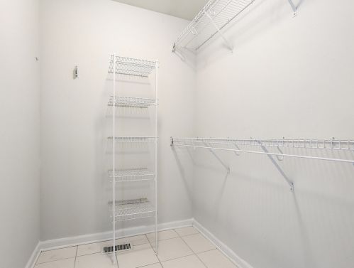 6360 Patricia Dr, Matteson IL 60443-1480 exterior