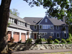 78 Hawthorne Ave, Newton, MA 02466-2806