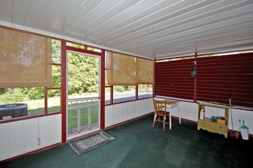 1238 Arrowood Dr, Pittsburgh PA 15243-1804 exterior