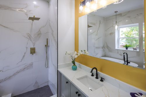 2720 Monroe St, Chicago IL  60612-2823 exterior