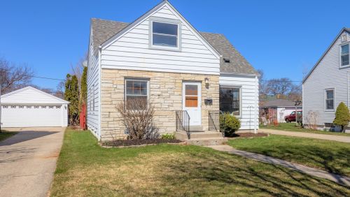 1302 Tripoli Ave, Milwaukee WI 53207-4030 exterior