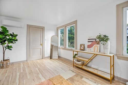 4344 Ludwick St, Pittsburgh PA 15217-3005 exterior