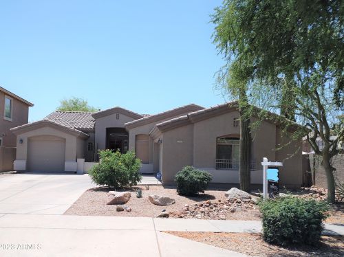 35826 33rd Ln, Phoenix AZ  85086-4201 exterior