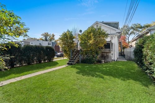 2201 72 Ct, Chicago IL 60707-4203 exterior