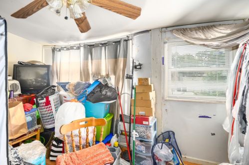 6441 Claremont Ave, Chicago IL 60645-5448 exterior