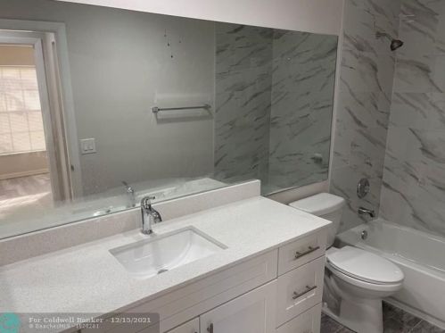 9394 Aegean Dr, Boca Raton FL  33496-6681 exterior