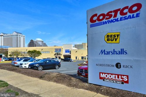 311 Kentucky Ave, Alexandria VA 22305 exterior