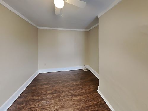 121 Bausman St, Pittsburgh PA 15210-2084 exterior