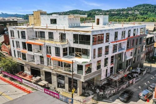 3725 Butler St, Pittsburgh PA 15201-1303 exterior