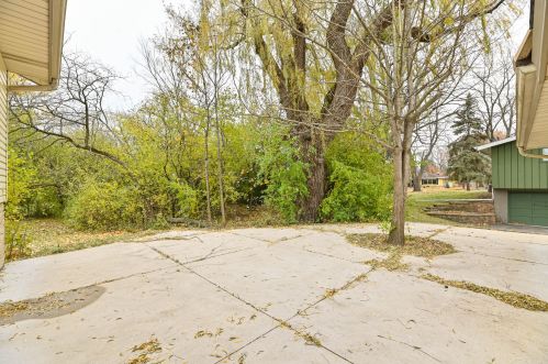 4870 37th St, Milwaukee WI  53221-2570 exterior