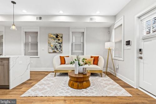 610 Roxboro Pl, Washington DC  20011-1254 exterior