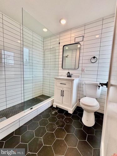 2531 Cedar St, Philadelphia PA 19134-4318 exterior