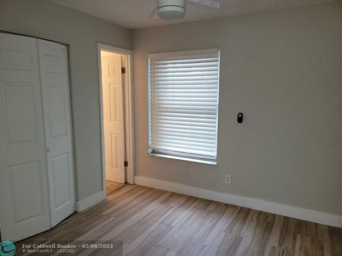 364 Airoso Blvd, Fort Pierce FL  34983-2029 exterior