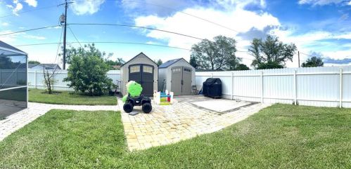 5241 Hunter Blvd, Naples FL 34116-6254 exterior