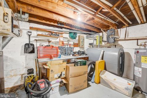 4112 Woodland Ave, Chester PA 19015-1628 exterior