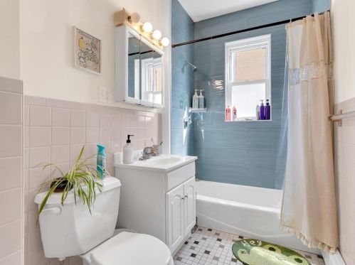 82 Elmira St, Boston MA exterior