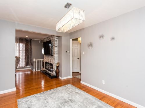 9414 Dorisann Ct, Saint Louis MO 63123-6304 exterior