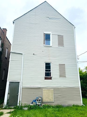 6444 Morgan St, Chicago, IL 60621-1308