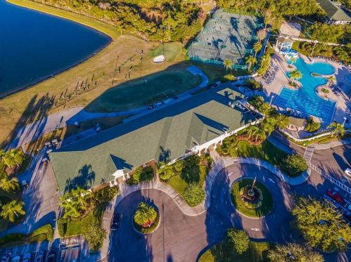 18111 Bahama Bay Dr, Tampa FL 33647-3458 exterior