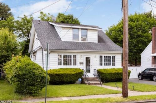 49 Maitland Ave, Paterson NJ  07502-2621 exterior