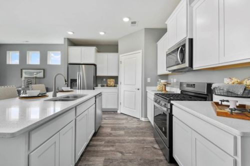 1321 Redtail Ln, Bull Valley IL 60098-7166 exterior