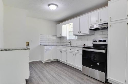 6080 Hotel St, Austell GA 30106-4645 exterior