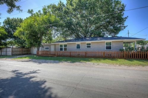 2202 Boyd St, Dallas TX  75224-1746 exterior