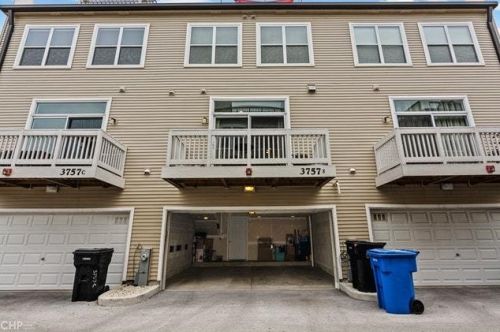 3757 Morgan St, Chicago IL 60609 exterior