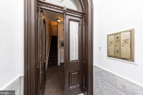 743 26 St, Philadelphia PA 19146-4402 exterior